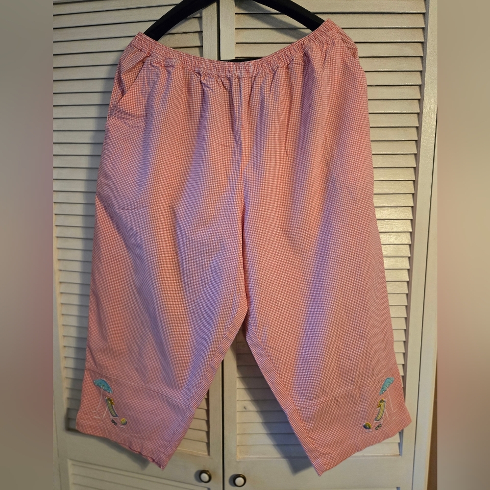 Womens Plus Size Casual Capri Pants with Embroidery